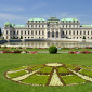 Schloss Belvedere Blumenkranz