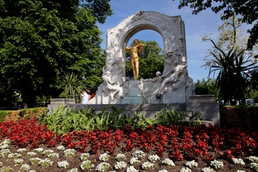 Stadtpark Johann Strauss Denkmal
