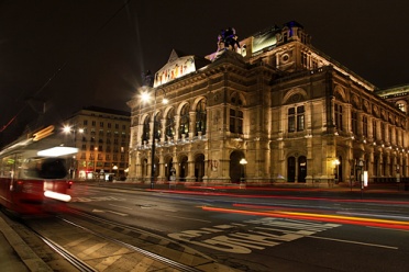 Wiener Staatsoper Strassenbahn 2