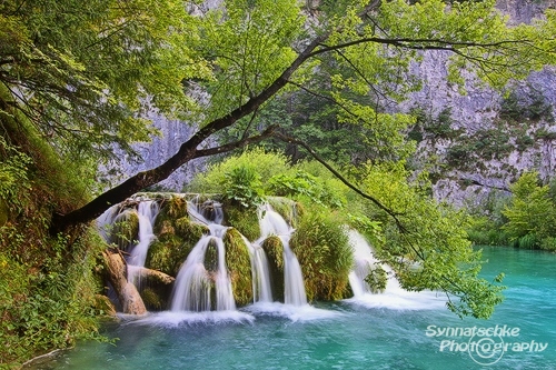 Donja Jezera Waterfalls