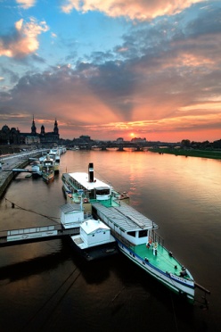 dresden-sunset-steamboat