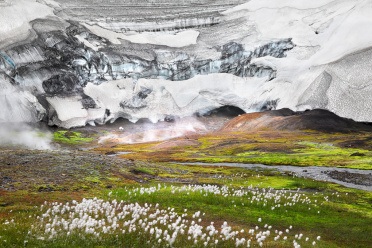 ice-cave-highlands