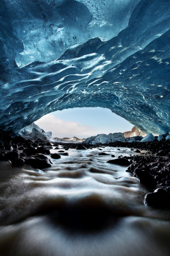 Cafe Latte Ice Cave