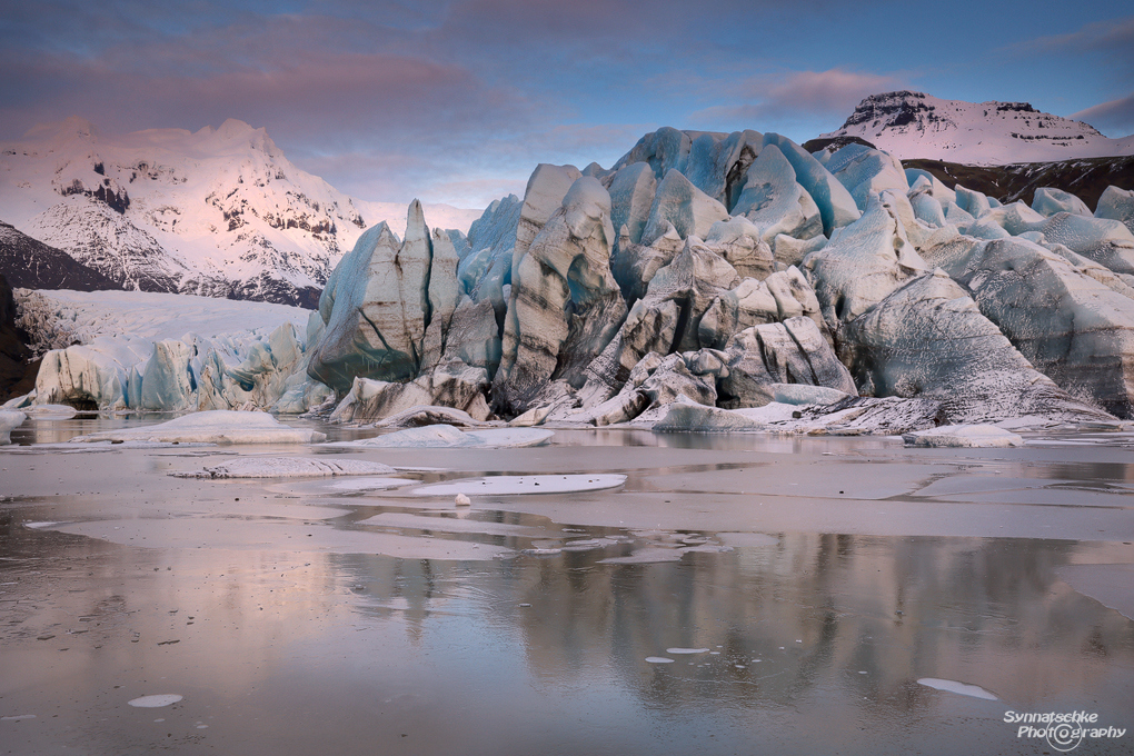 Svinafellsjoekull Sunset in Winter