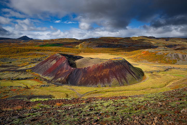 Grabrok Crater