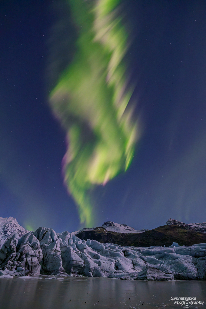 Aurora over Svinafellsjoekull