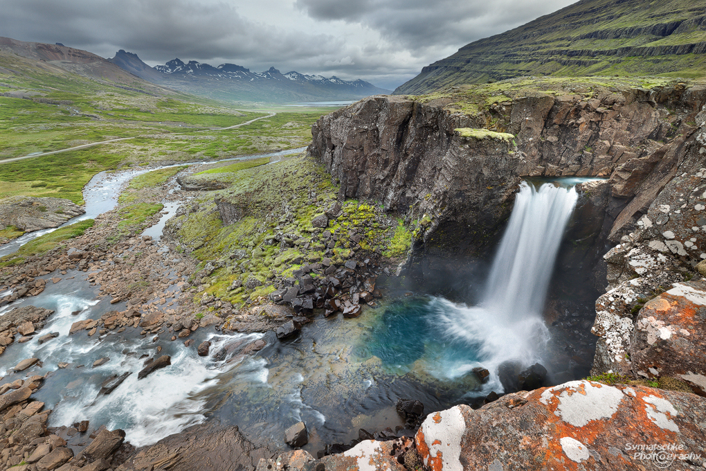 folaldafoss-fjord