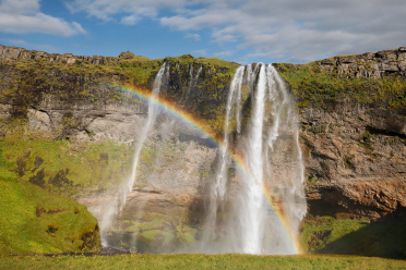 seljalandsfoss-summer-rainbow