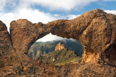 Sierra Arch