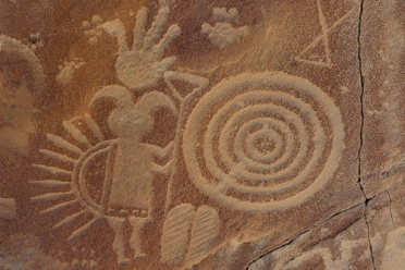 Dinetah Petroglyphs