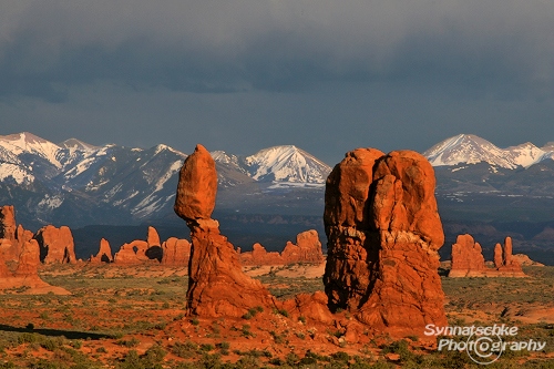 Balanced Rock and Windows Section