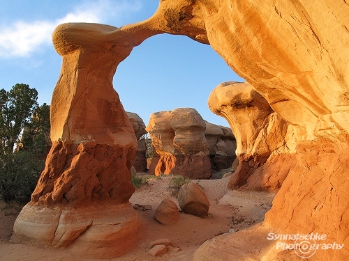 Metate Arch - Devils Garden