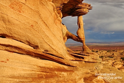 Hourglass Arch