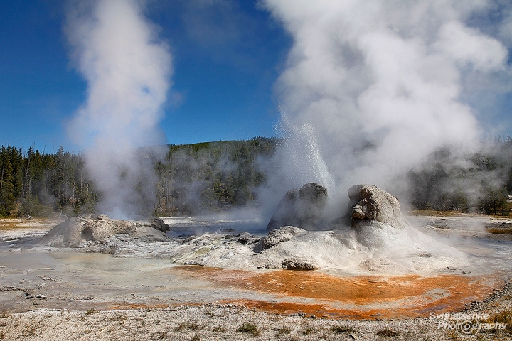 grotto-geyser-group