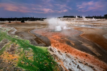 whirligig-geyser-norris