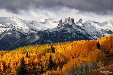 Fall Colors Peak at the Rocky Mountains